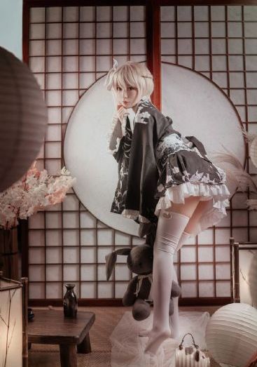 女生霸占男生座位的原因_4K神马影院手机在线