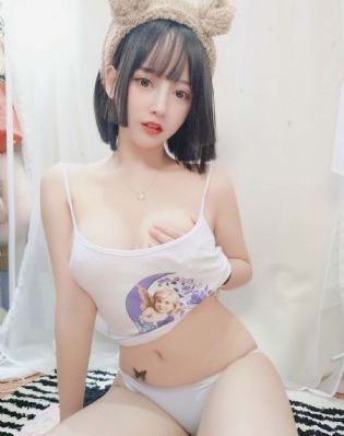 丁香五月亚洲第一_HD完整视频观看
