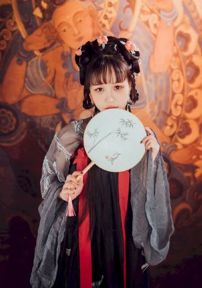 98年女警偷情时被歹徒枪杀_4K免费播放