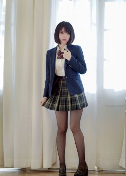 中文字幕日产东京热_JVID性感写真