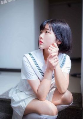 日韩美女裸替艺术_HD免费观看视频