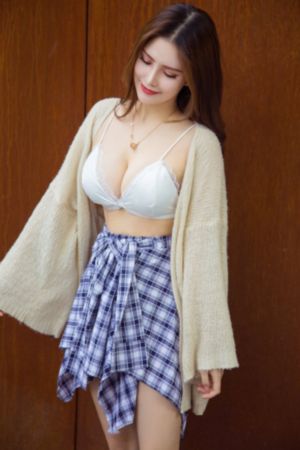 亚洲国产精品特色大片观看完整版_720免费播放
